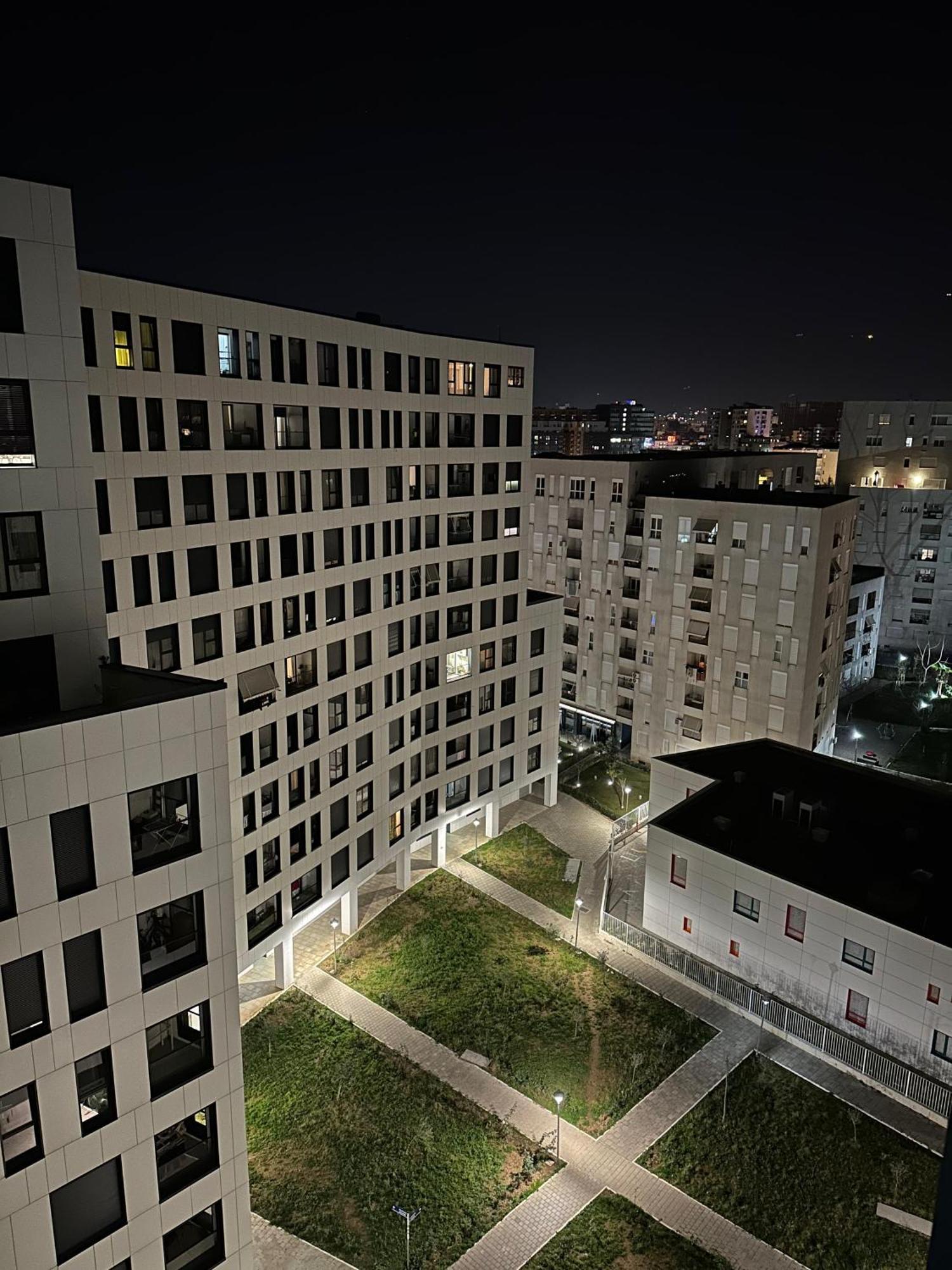 Second Home 1 Тирана Экстерьер фото